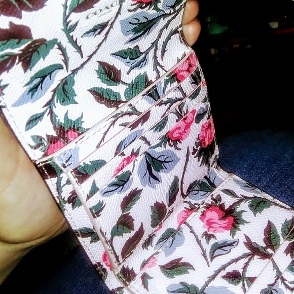 Coach Tri-Fold Wallet - Picture 2 of 3